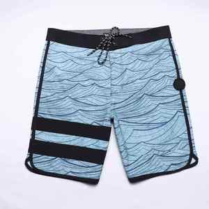 Short de bain décontracté pour homme, noir et jaune rayé, séchage rapide, taille à cordon de serrage - Product Image 3