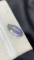Piedra de Tanzanita Sirena Natural Certificada Sin Calentar, Corte en Forma de Escudo, con Excelente Color, Zoisita Natural, 2.87 Quilates, Claridad Ojo de Pez
