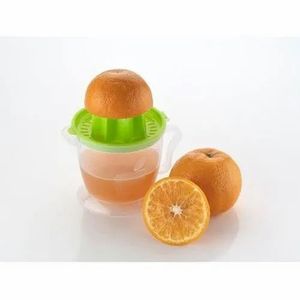 <b>Mini</b> Manual Orange <b>Juicer</b> 500ml Plastic Table Top Fruit Squeezer for Home Portable Green & Orange - Product Image 1