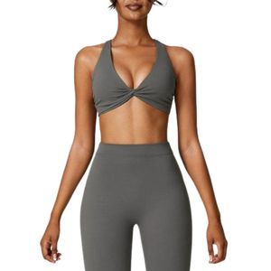 Sujetador deportivo transpirable y elástico para mujer con logo personalizado, diseño cruzado, ideal para yoga, fitness y gimnasio, venta al por mayor. - Product Image 2