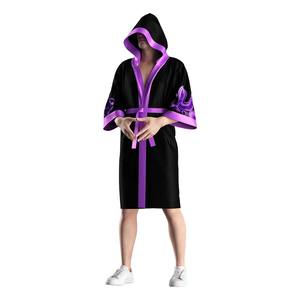 Bata con Capucha de Satén Rojo con Diseño de Llama Amarilla para Entrenamiento de Artes Marciales y Eventos de Boxeo, Uso en Todas las Estaciones, Ajuste Cómodo - Product Image 4