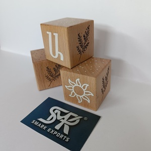 Ensemble de cubes de découverte en bois modernes, blocs d'apprentissage faits à la main pour bébé, tout-petit, jeu éducatif et décoration de chambre - Product Image 3