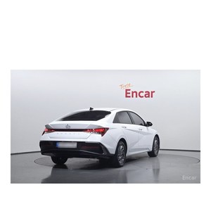 Hyundai Avante Moderne 2025 avec 3 500 km, conduite à gauche, sièges en cuir, caméra de recul - Product Image 2