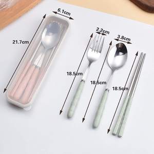 Ensemble de couverts élégants, modernes, écologiques et durables en acier inoxydable pour les cérémonies et les repas - Approvisionnement en gros - Product Image 5