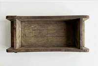 Plateau de service rectangulaire en bois de manguier poli fait main, style vintage, marron rustique, motif uni, pour fêtes et table.