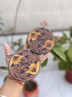 Nouvelle Arrivée 2026 – Sous-verres en Cuir Faits Main, Motif Tournesol Rond, Style Vintage, pour Décoration de Table