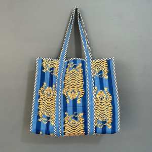 Sacs fourre-tout en velours indien à imprimé floral, sacs de shopping faits à la main pour femmes, sacs de voyage matelassés - Product Image 2