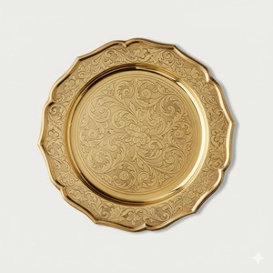 Assiette décorative vintage en métal, style assiette de présentation, finition dorée gravée, pour service de table de mariage et d'événements - Product Image 1