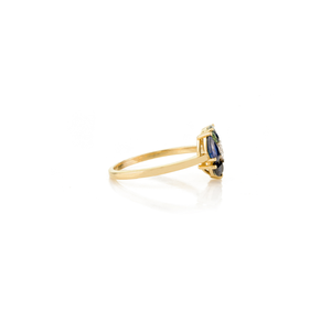 Bague de fiançailles personnalisée en or jaune 14 carats avec saphir bleu et diamant, motif floral tendance, pour usage quotidien, bijoux en gros - Product Image 5