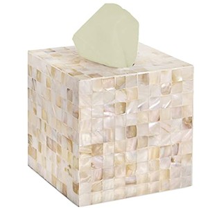 Boîte à mouchoirs en bois de teck chinois traditionnel Aqdus Saleem avec incrustations en nacre - Fabriquée à la main, écologique et durable |   Vente en gros Moradabad - Product Image 1