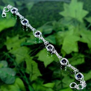 สร้อยข้อมือหินไพลินสีน้ำเงินสุดหรู เงินแท้ 925 ทำมือ ประดับอัญมณี ของขวัญสำหรับผู้หญิง ดีไซน์หรูหรา ปรับขนาดได้ - Product Image 3