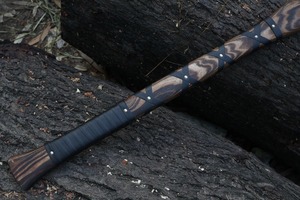 Hacha de doble hoja forjada a mano con grabado celta, mango de madera, cabeza con diseño de barba, para talar árboles, hacha ancha - Product Image 2