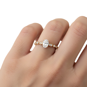 Bague de fiançailles romantique en moissanite et diamant, or massif 14 carats, avec accents de diamants de laboratoire ovales et ronds, et bande torsadée en forme de vigne - Product Image 5