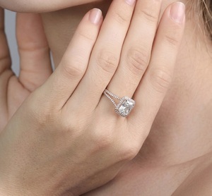 3.15ctw Radiant Cut Split Shank Bridal <b>Set</b> Lab Grown Diamond Wedding Engagement Halo <b>Ring</b> <b>Set</b> for Women in 14K Rose <b>Gold</b> - Product Image 4