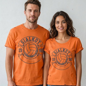 Camiseta de Fútbol con Aspecto Desgastado y Diseño Dinámico, Mezcla Suave, Corte Relajado, Ideal para Atuendos Casuales y Uso Diario, Cómoda - Product Image 2