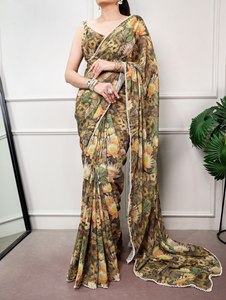 <b>Purple</b> Floral Printed <b>Saree</b> With Matching Blouse For Women Traditional Indian Party Wear with moti lace border - Product Image 4