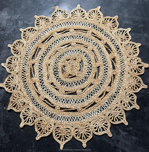 พรมปูพื้นทำมือจากปอกระเจา ดีไซน์หลากหลาย เป็นมิตรกับสิ่งแวดล้อม 100% ปอกระเจาธรรมชาติ คุณภาพสูง ทนทาน ระบายอากาศได้ดี ย่อยสลายได้ทางชีวภาพ - Product Image 4