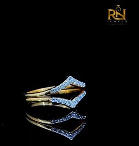V Shaped Chevron Pave Lab Grown Diamond Men's Luxury Band Solid Gold Curved Wedding <b>Ring</b> <b>Stacking</b> Jewelry OEM ODM Wholesale - Product Image 2