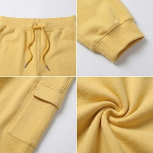 Pantalon de survêtement jaune décontracté pour homme, taille élastique, cordon de serrage, poches latérales, en coton mi-lourd, idéal pour l'automne - Product Image 6