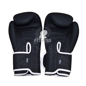 ถุงมือชกมวยหนัง PU พรีเมียม RC Fitness Wear โฟมความหนาแน่นสูง ปิดด้วยแถบตีนตุ๊กแก รองรับข้อมือ สำหรับการฝึกซ้อมและออกกำลังกายในยิม - Product Image 1