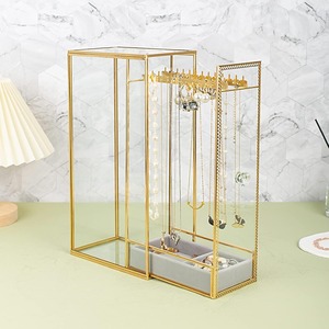 กล่องเก็บเครื่องประดับแก้วมีสไตล์ กล่องใส่เครื่องประดับหรูหรา โครงโลหะ กระจกใส - Product Image 3