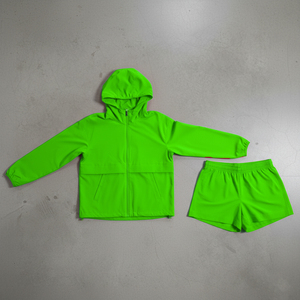 Conjunto de Verano Personalizado para Mujer, Chaqueta Cortavientos con Estampado Sólido, Pantalones Cortos Deportivos y Sudadera con Capucha, Estilo Casual por Encima de la Rodilla - Product Image 6
