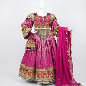 Robe traditionnelle afghane brodée à la main |   Tenue culturelle afghane |   Robes longues afghanes brodées à la main |   Mariage afghan - Product Image 3