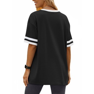 T-shirt Homme Col Rond Noir Coupe Droite Manches Courtes en Maille Lourde Teinte en Fil avec Bordure Blanche Contrastante Couleur Unie Décontracté - Product Image 4