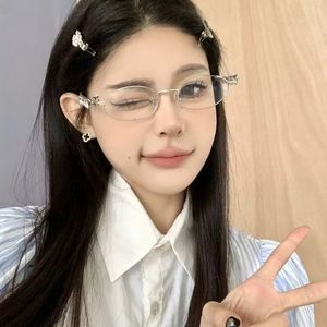 Gafas de Sol de Metal Ovaladas Estilo Y2K con Diamantes para Mujer, Diseño Cóncavo, Estilo Urbano y Personalizado - Product Image 2