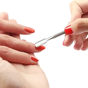 Pousse-cuticules double embout, double tête, bord de précision, poignée ergonomique antidérapante - Product Image 4