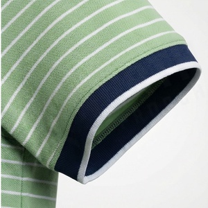 Polo en tricot rayé pour homme, manches courtes, décontracté, vert avec col et poignets marine - Product Image 6