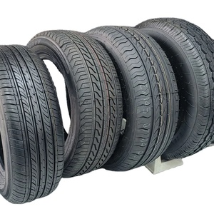 Neumáticos Mixtos para Automóvil 16/15/14/13/205/55r16, Neumáticos Radiales Nuevos 175/70r14 en un Contenedor para la Venta - Product Image 1