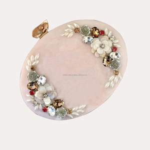 Primum Design Bolso de mano con incrustaciones de resina hecho a mano para mujer, decoración de perlas Vintage informal para mujer, perilla de cierre magnético a la moda - Product Image 1