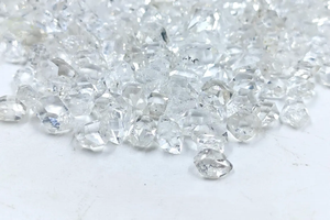 Cristales de diamante Herkimer crudos de calidad AAA de 6 a 11 mm, piedras preciosas naturales para la fabricación de joyería a precio de mayorista. - Product Image 5