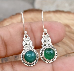 Boucles d'oreilles en onyx vert naturel, argent sterling 925, faites à la main, pierres précieuses en onyx vert, boucles d'oreilles pendantes en forme de goutte, bijoux vintage bohèmes - Product Image 3