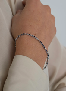 Pulsera de tenis vintage para mujer, chapada en plata de aleación, con zafiro y diamantes de talla brillante redonda en engaste de canal - Product Image 3