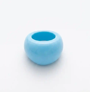 Bague de cocktail pour femme en résine avec perles dorées, pierre ovale en résine, design géométrique moderne chrétien pour les occasions de fête et de mariage - Product Image 5