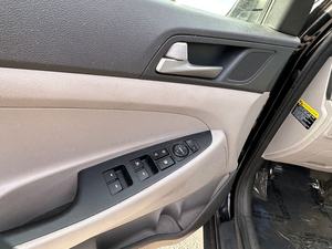 Hyundai Tucson 2.0L SEL FWD 2018 - Product Image 5