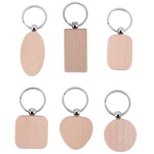 พวงกุญแจไม้รักษ์โลก ทำจากไม้ไผ่ธรรมชาติ สั่งทำโลโก้ได้ พวงกุญแจไม้แบบยั่งยืน ทำด้วยมือ ของขวัญรักษ์โลกจากผู้ผลิต - Product Image 4