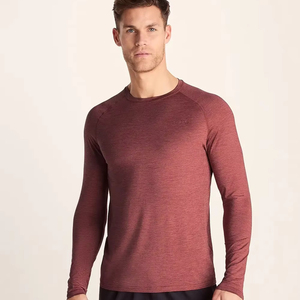 Camiseta de compresión para hombre, para gimnasio, fitness, atlética, ajustada, de secado rápido, transpirable, de tela elástica, de media manga, para entrenamiento deportivo. - Product Image 1