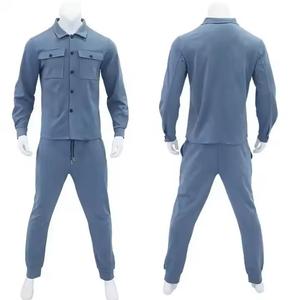 Chándal Personalizado de Alta Calidad a Precio de Mayoreo para Hombre, Nuevo Diseño con Bolsillo Frontal, Cierre de Botones, Traje Deportivo para Hombre CP-MTS-02 - Product Image 1