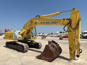 Excavadora de cadenas E215 confiable, modelo 2005, para preparación de sitios de excavación y trabajos de excavación - Product Image 6