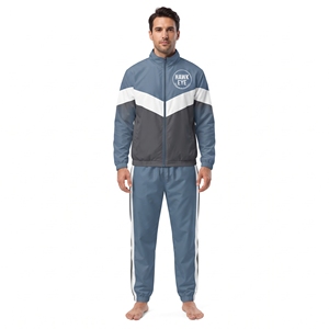 Ensemble de survêtement d'été en nylon personnalisé pour homme, veste coupe-vent et short - Product Image 1