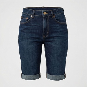 Shorts en jean déchirés personnalisés de couleur premium, style streetwear décontracté d'été, longueur genou, bas de tenue tendance pour femmes - Product Image 1