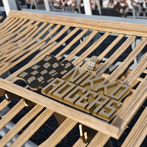 สร้อยคอทองคำขาว 10K ประดับชื่อตามสั่ง พร้อมจี้เคลือบเรืองแสงในที่มืด ประดับด้วยมอสซาไนต์รูปธงชาติ ดีไซน์ฮิปฮอป เหมาะสำหรับคนรักกีฬา ไอเดียของขวัญ - Product Image 1