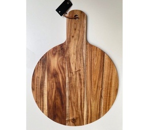 Planche à découper en bois massif avec poignée, planche à découper en bois organique pour la préparation des aliments - Product Image 1