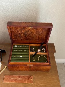 Unique Design Wooden Jewelry Box for Home <b>Dressing</b> <b>Table</b> <b>Decor</b> for Jewelry Ring Earrings Pendant Necklace Storage case Organizer - Product Image 4