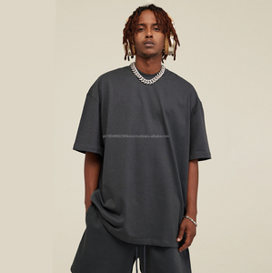 Suministro personalizado boxy fit 100% algodón corto hombres camiseta poco ligero crop camisetas de gran tamaño para hombre - Product Image 1