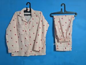 Conjunto de pijama indio de algodón hecho a mano con estampado floral, traje de noche indio, ropa de dormir de algodón. - Product Image 3