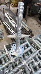 Échafaudages en acier de style moderne 38X4X600mm par BaseJack - Product Image 5